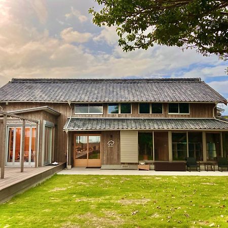 Ako House Vandrarhem Goto Exteriör bild