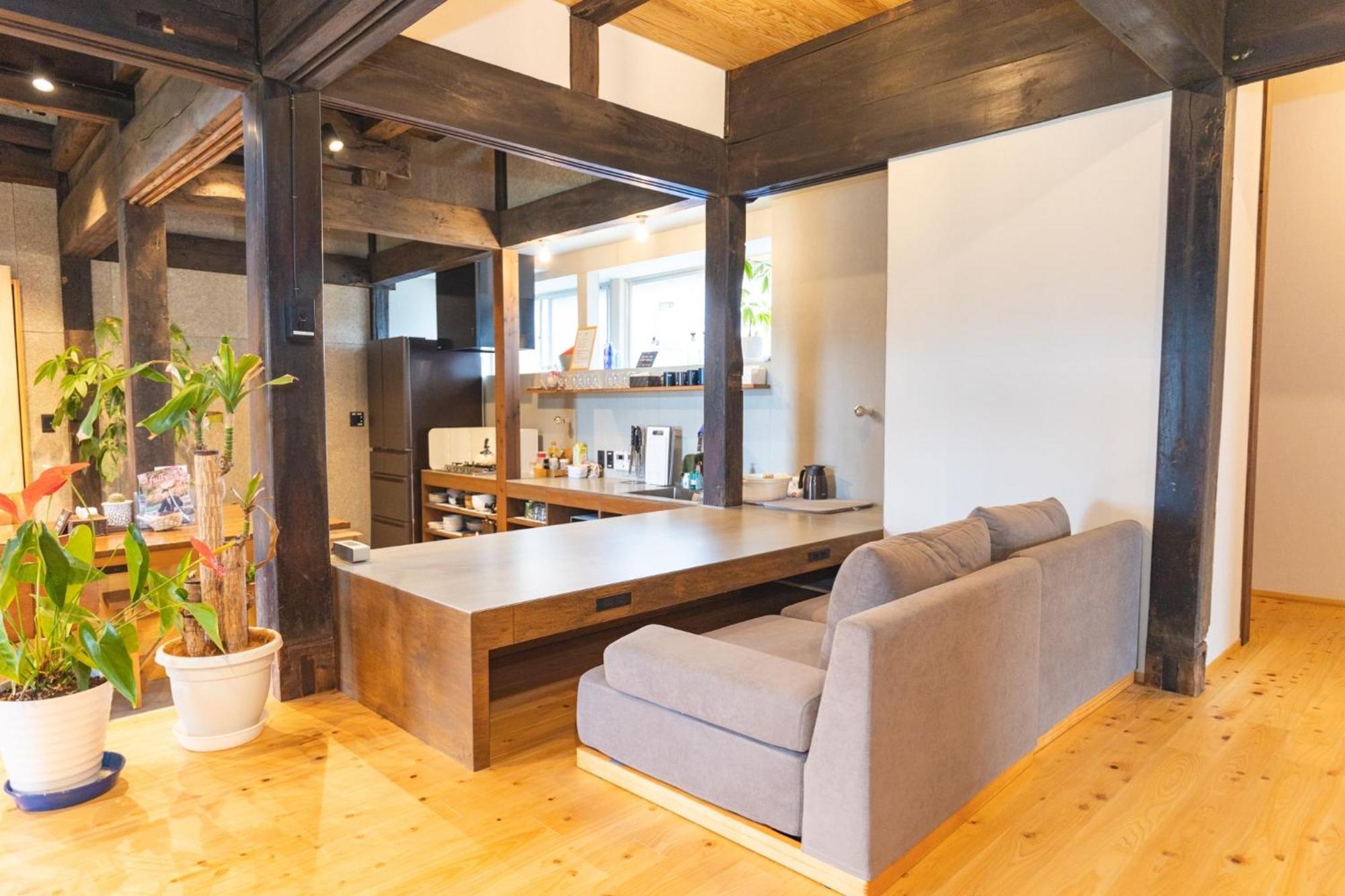 Ako House Vandrarhem Goto Exteriör bild